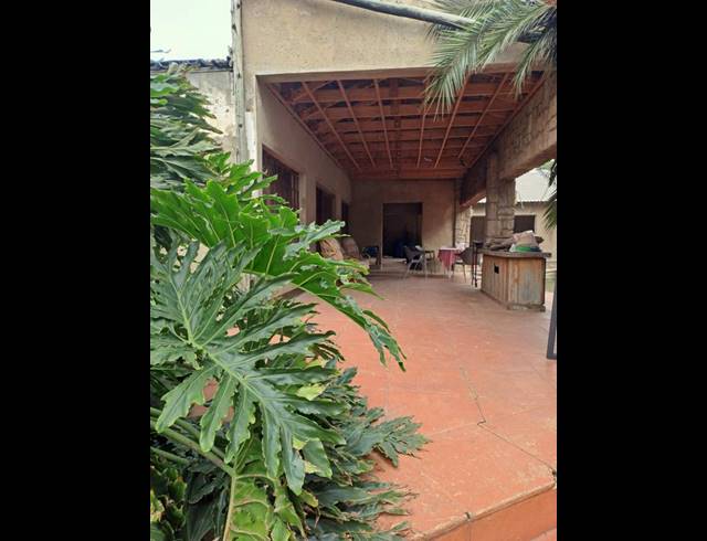 13 BEDROOM HOUSE FOR SALE IN KLIPPOORTJE